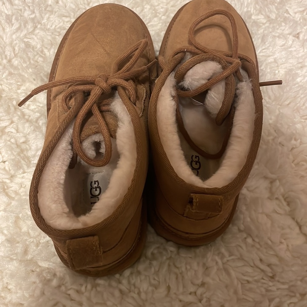ugg boots - Picture 2 of 4
